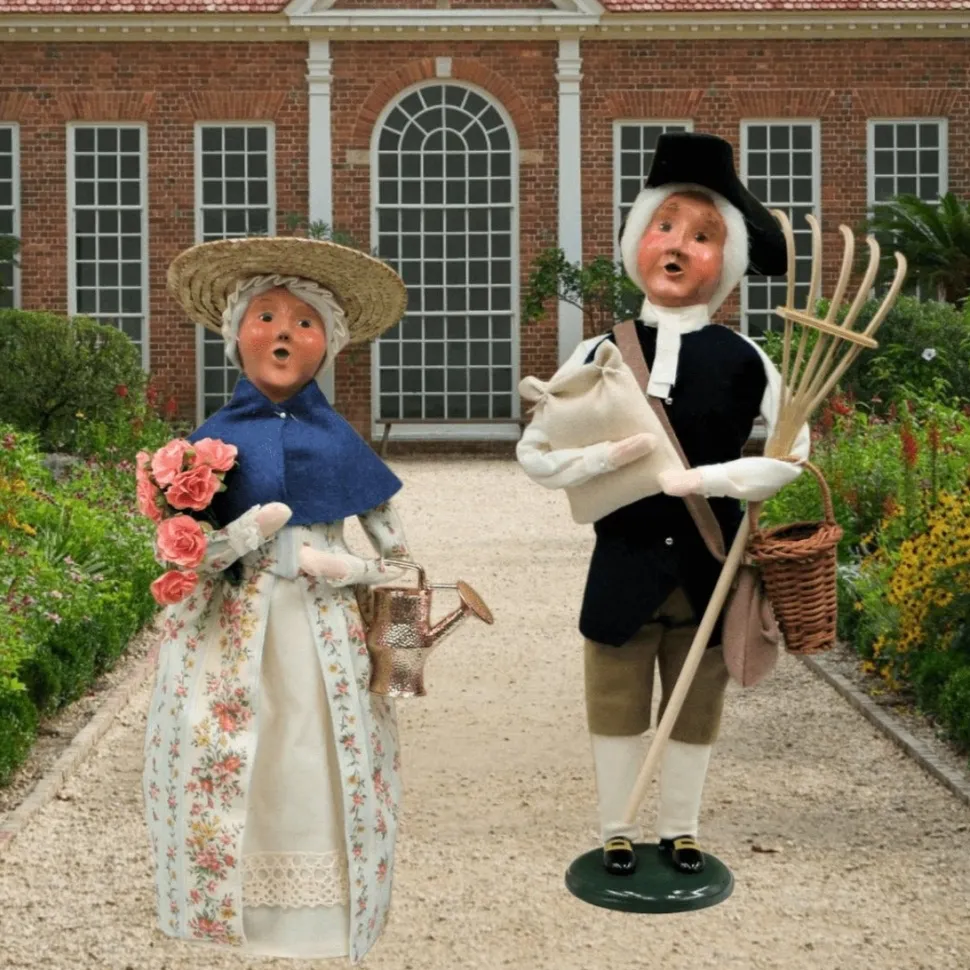 Gardening Martha Caroler by Byers' Choice