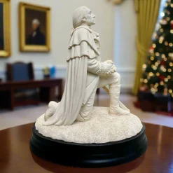 General George Washington Prayer Sculpture
