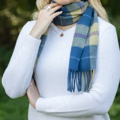 Lambswool Tartan Scarf - Mount Vernon