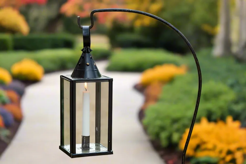 Mount Vernon Colonial Black Lantern