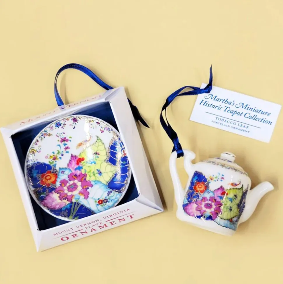 Tobacco Leaf Plate Ornament